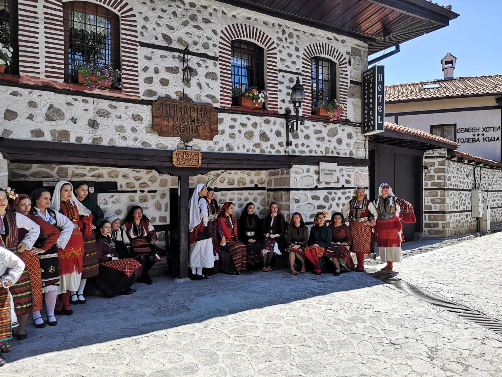 Todeva House Hotel And Tavern Bansko Eksteriør billede